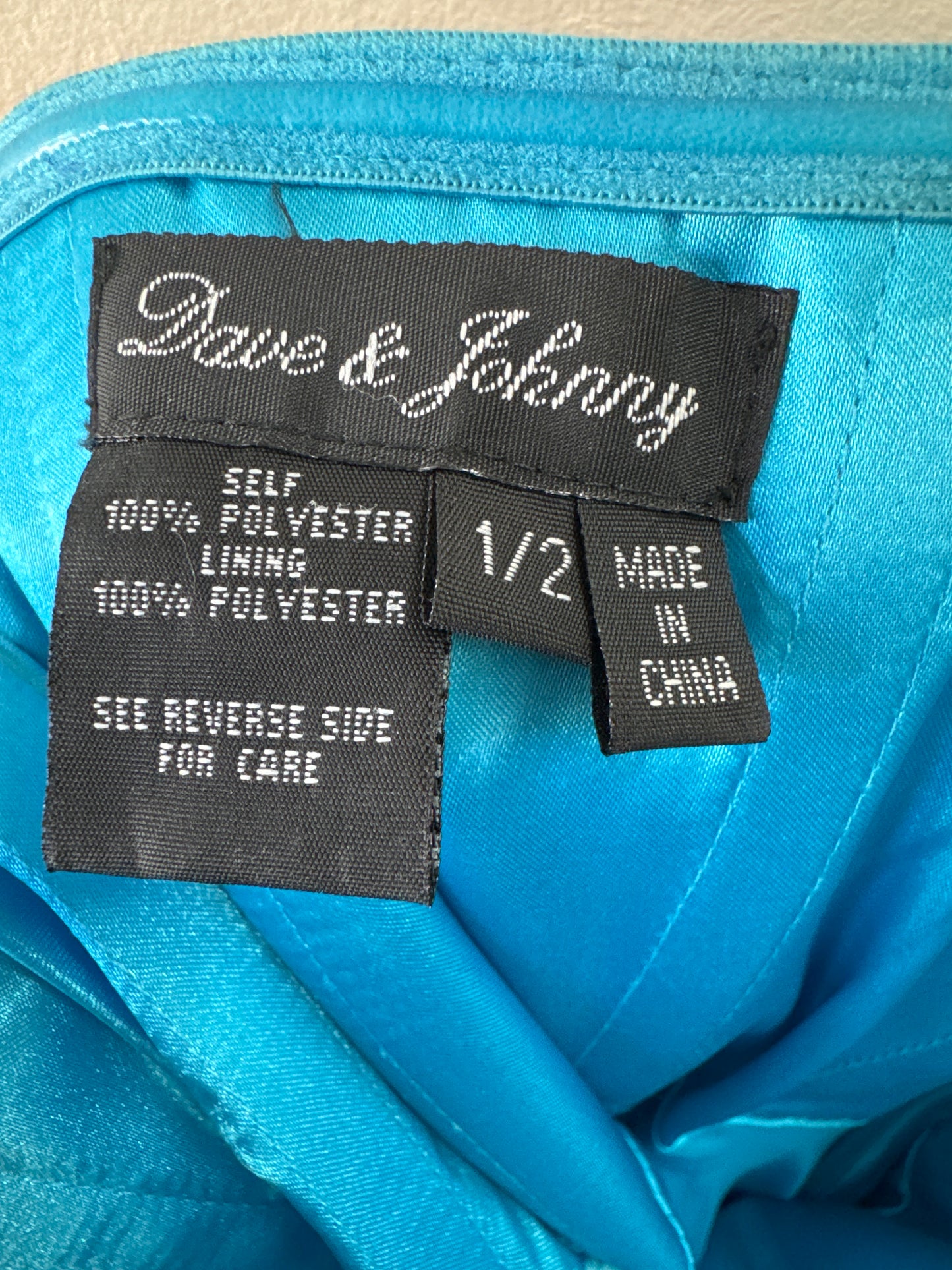 Dave & Johnny Dress