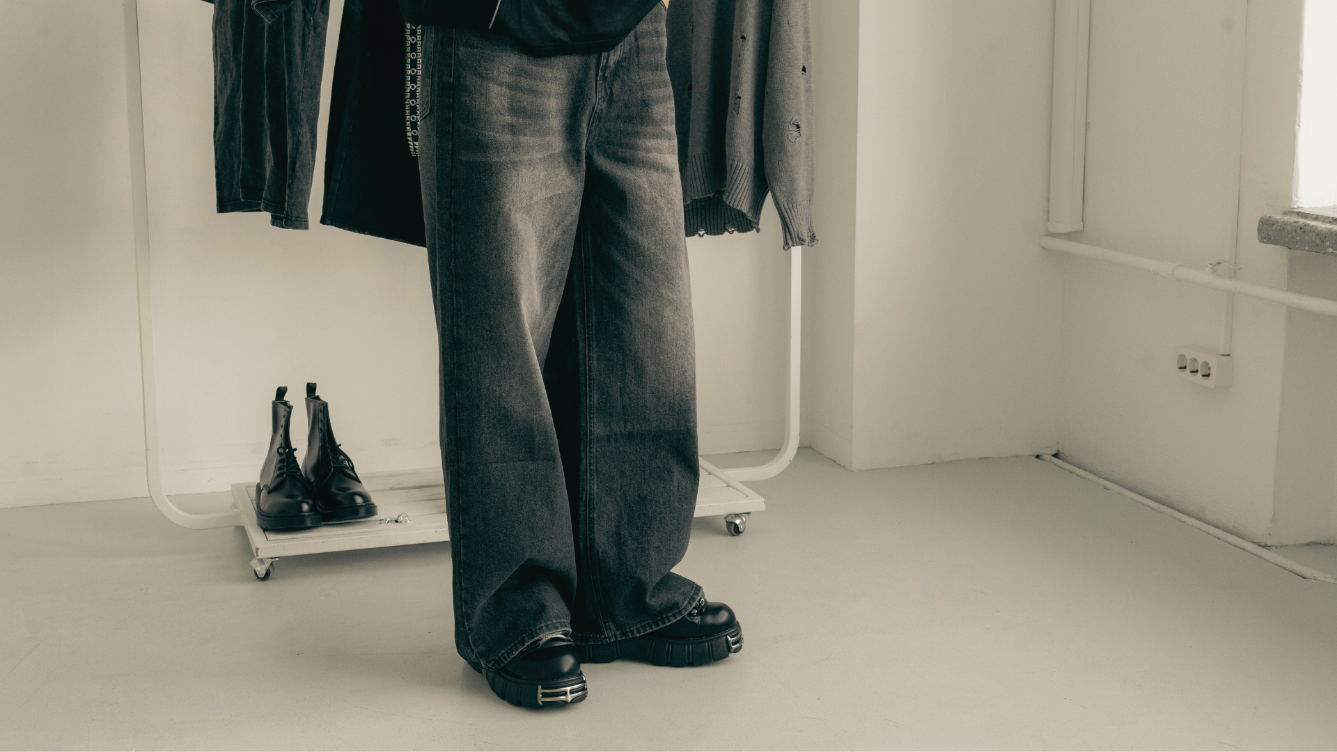Men's Second-Hand Pants and Jeans