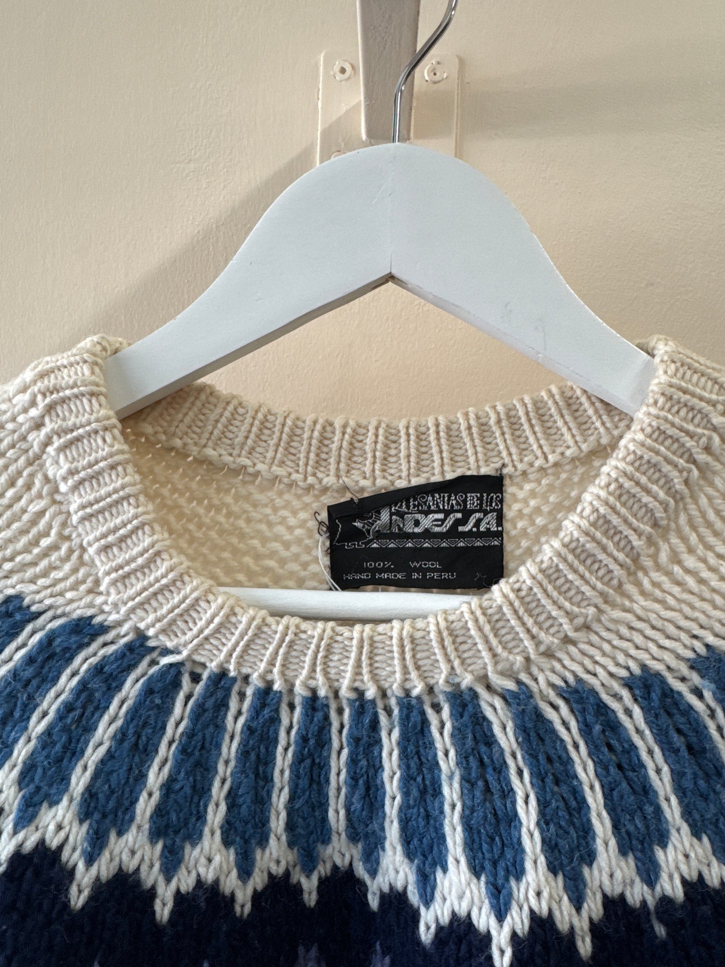 Santas De Los Dressa Vintage Knit Wool Sweater