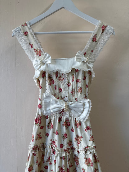 Robe en dentelle Body Line