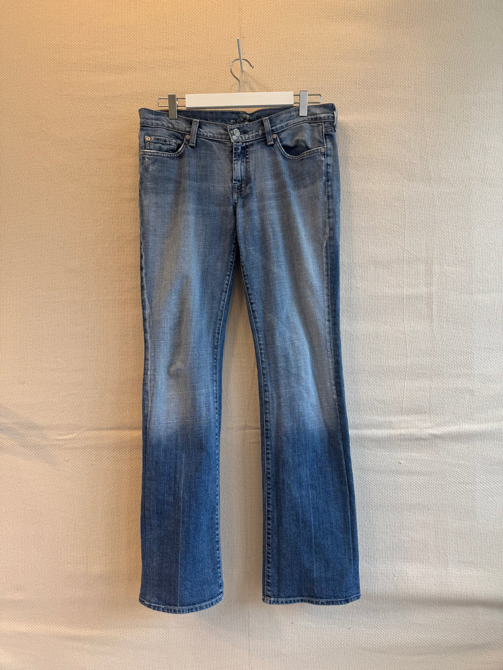 7 For All Mankind flare jeans size 30x32