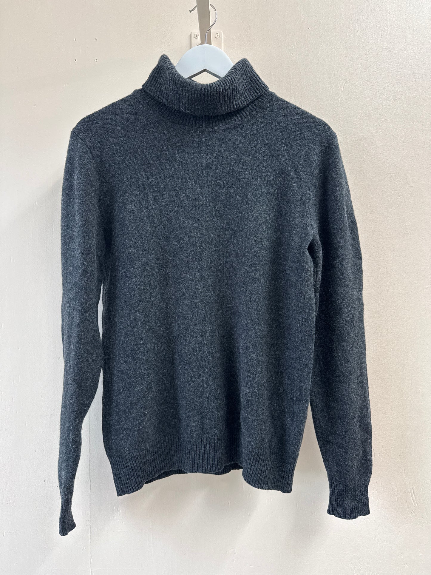 Uniqlo Wool Turtleneck
