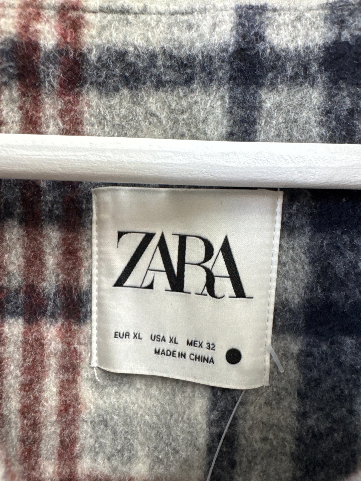Manteau habillé à carreaux Zara