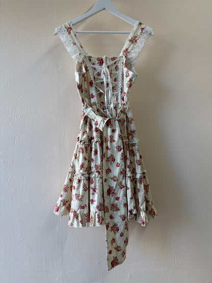Robe en dentelle Body Line