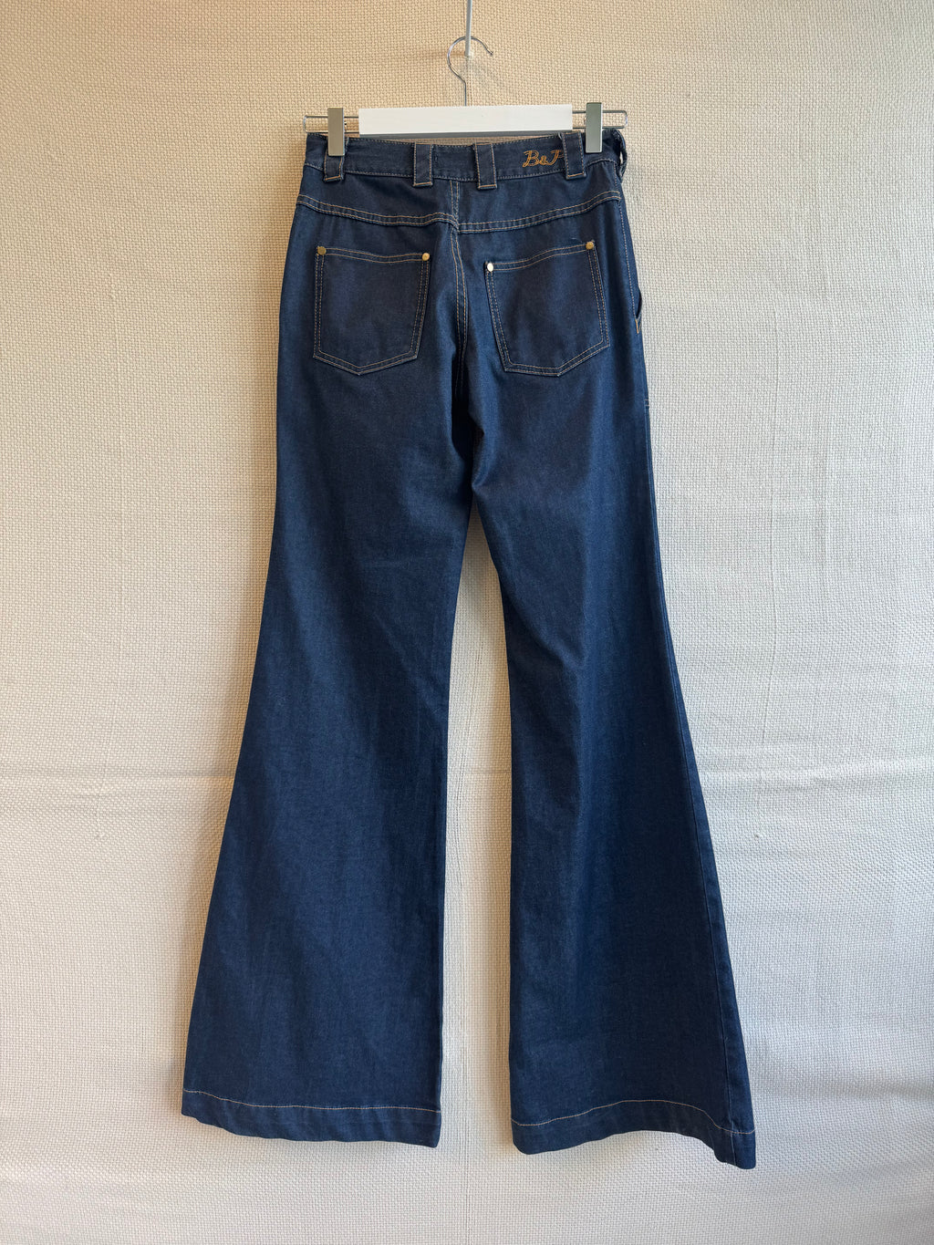 Jeans Baum Und Pferdgarten