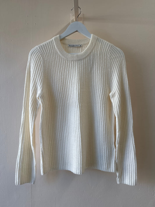 Second-Hand Abercrombie and Fitch Fluffy Sweater