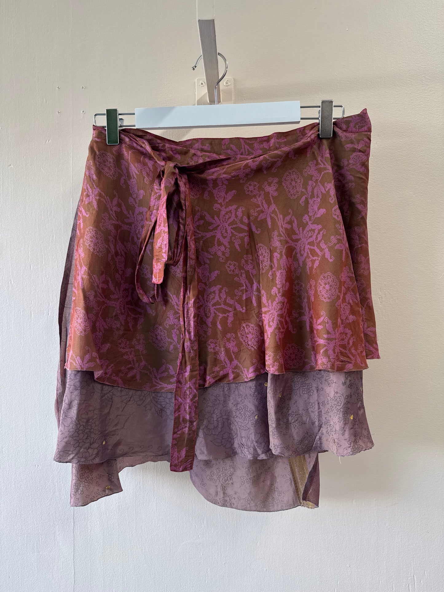 Second-Hand Kariza Silk Wrap Mini Skirt