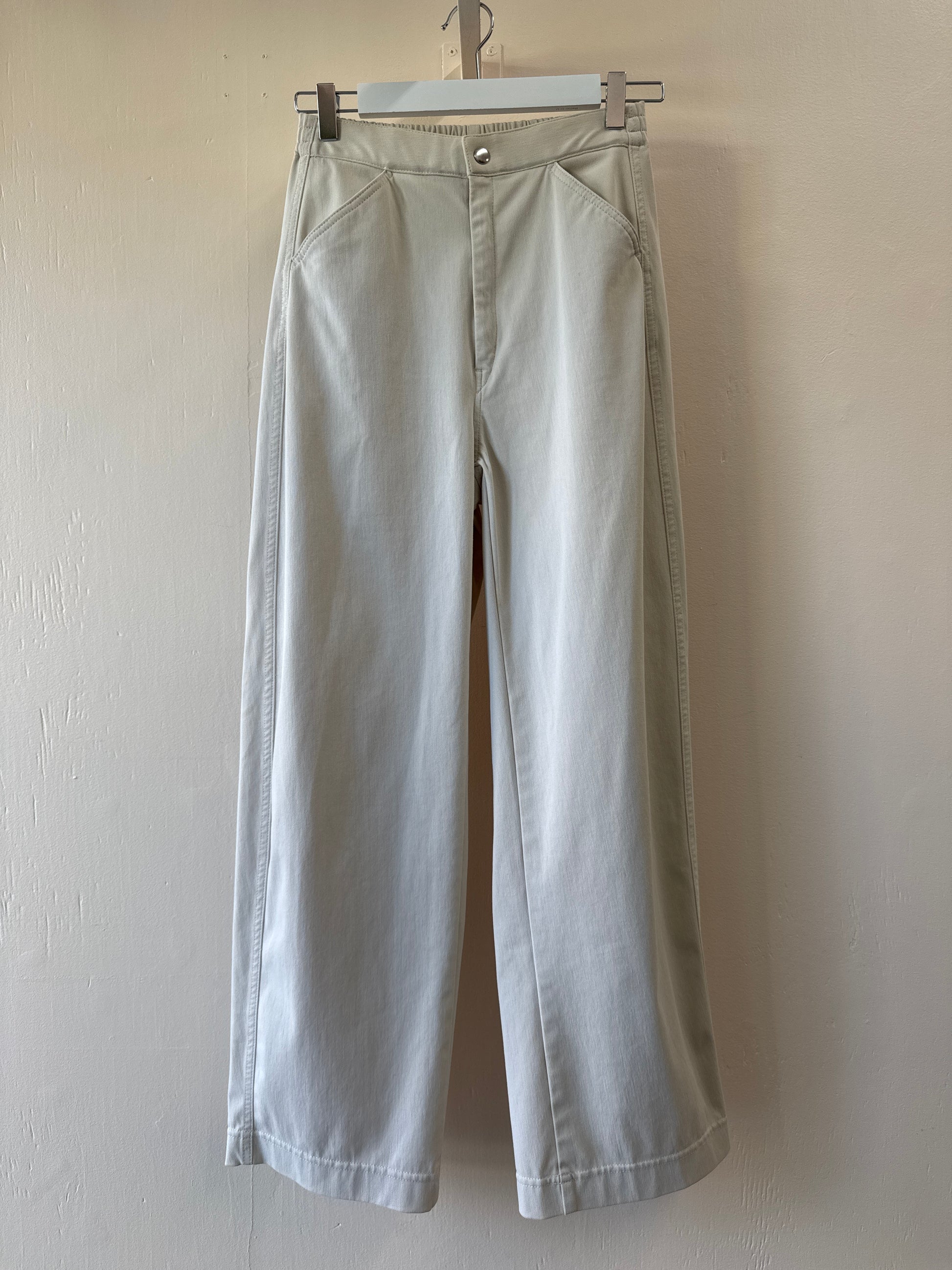 Second-Hand Uniqlo Stretch Pants