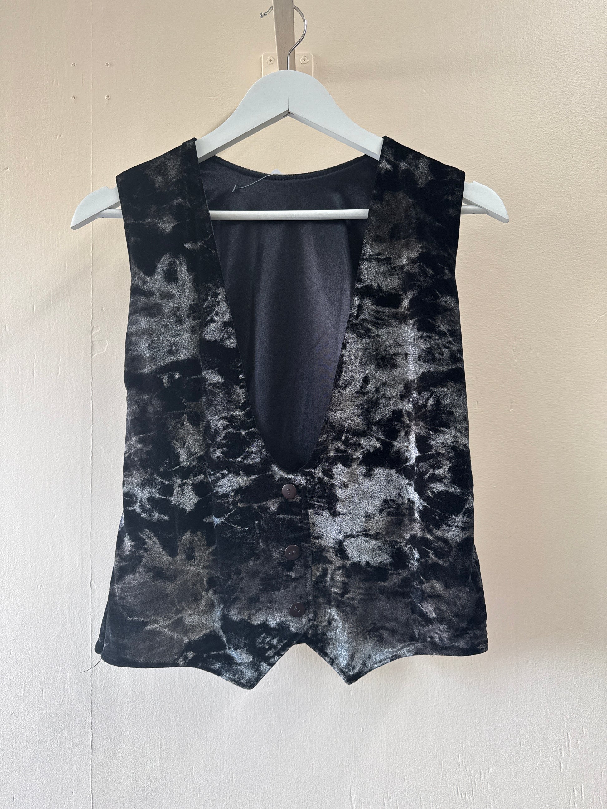 Velvet 3-Button Vest