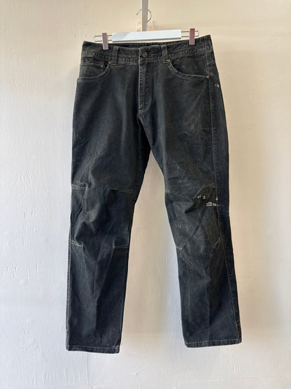 Second-Hand Kuhl Distressed Cotton Pants
