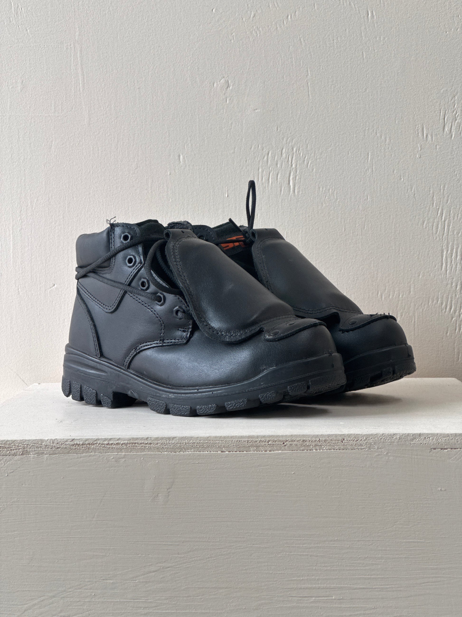 Stc Boots