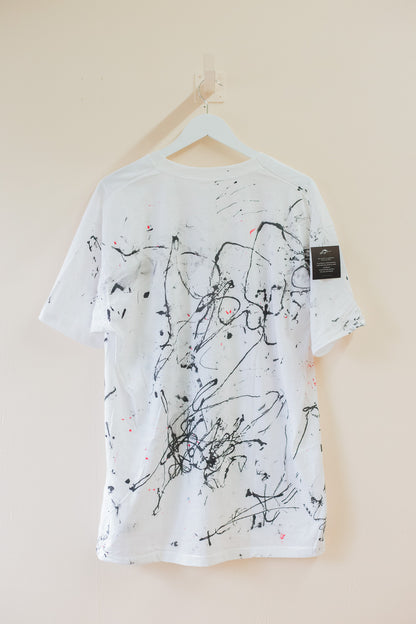 T-shirt peint à la main upcyclé guillaum chaigne