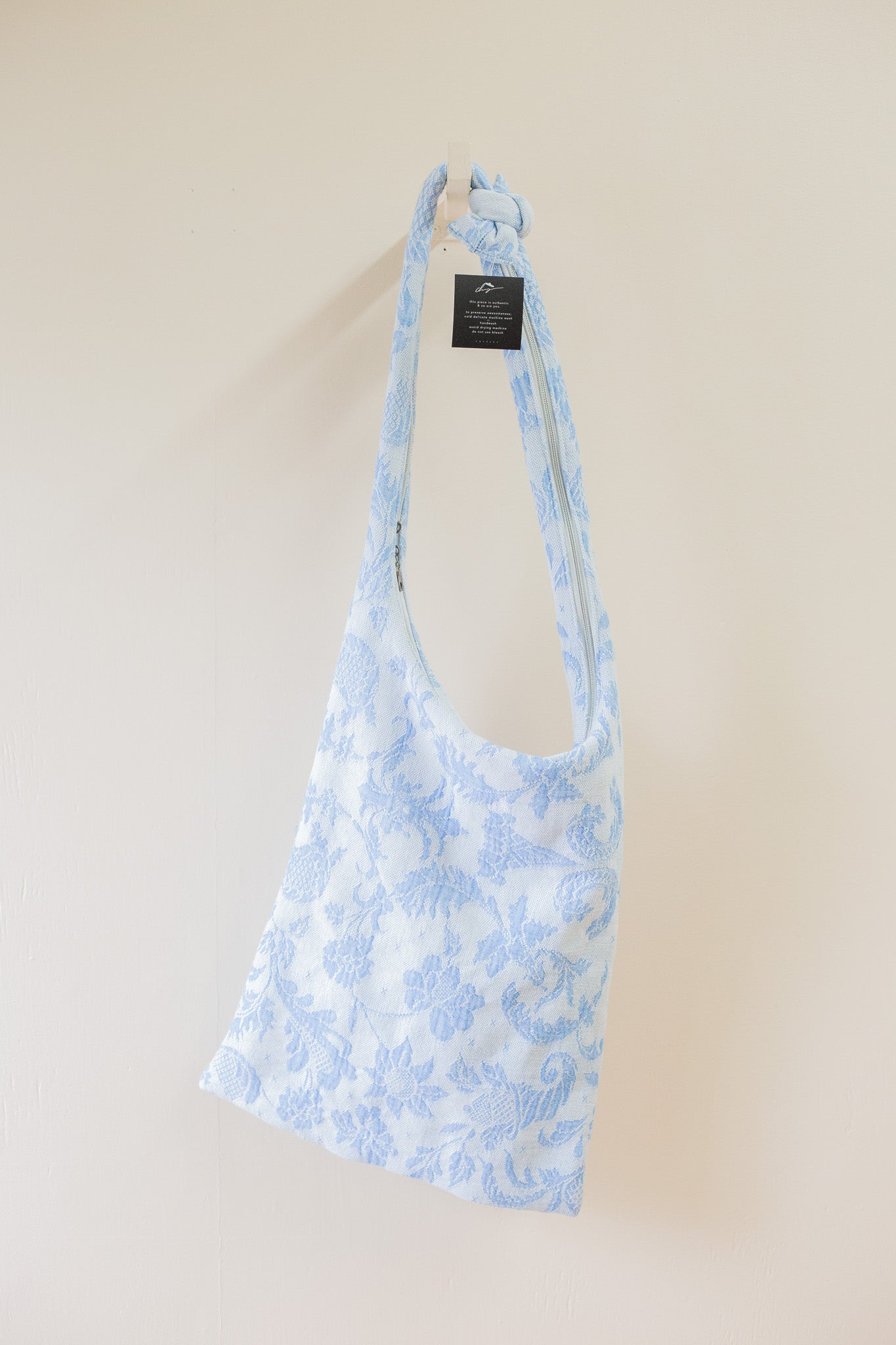 guillaum-chaigne-secondli-upcycled-tote-bagd