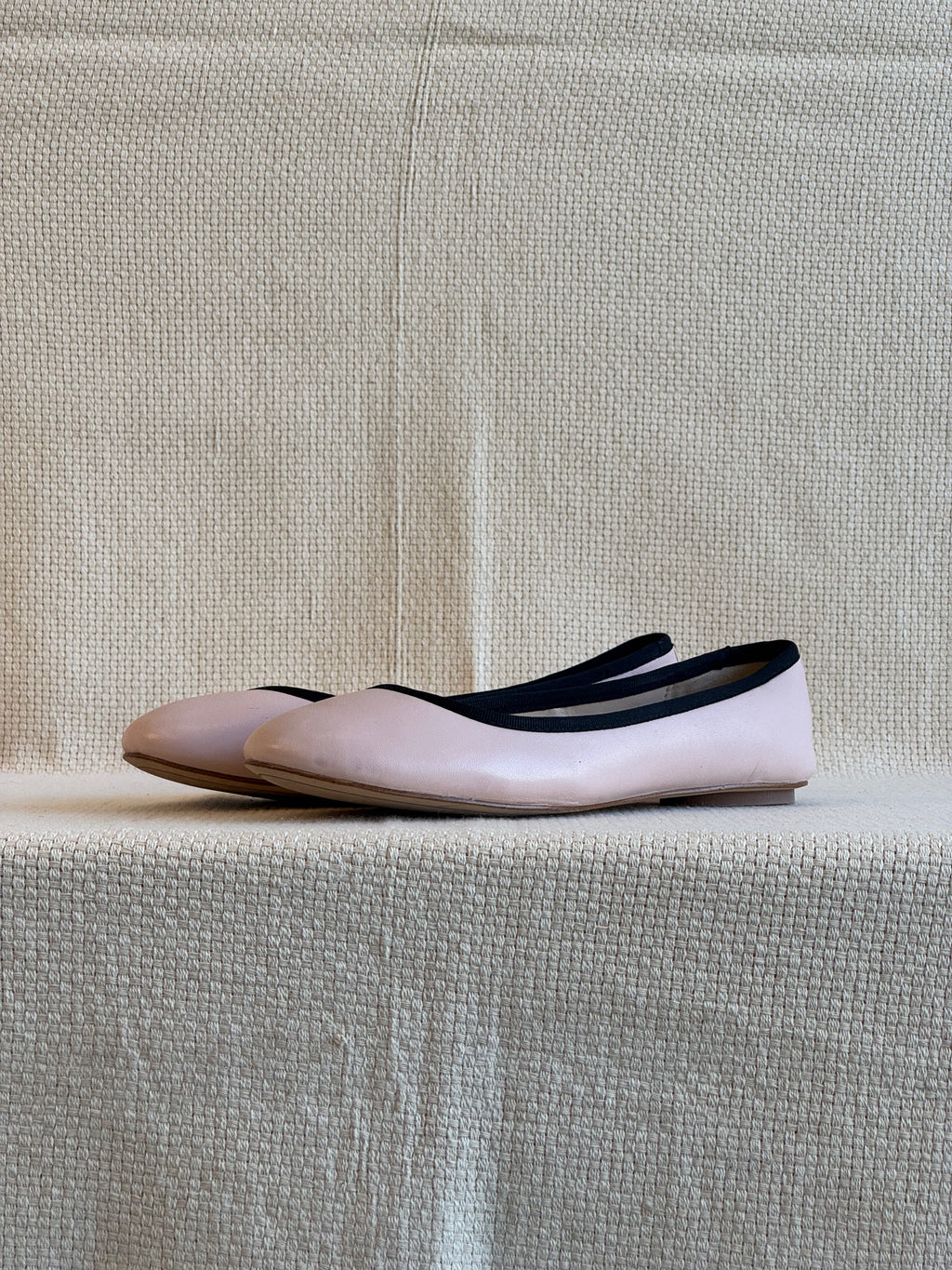 Karl Lagerfeld leather ballet flats size 5.5
