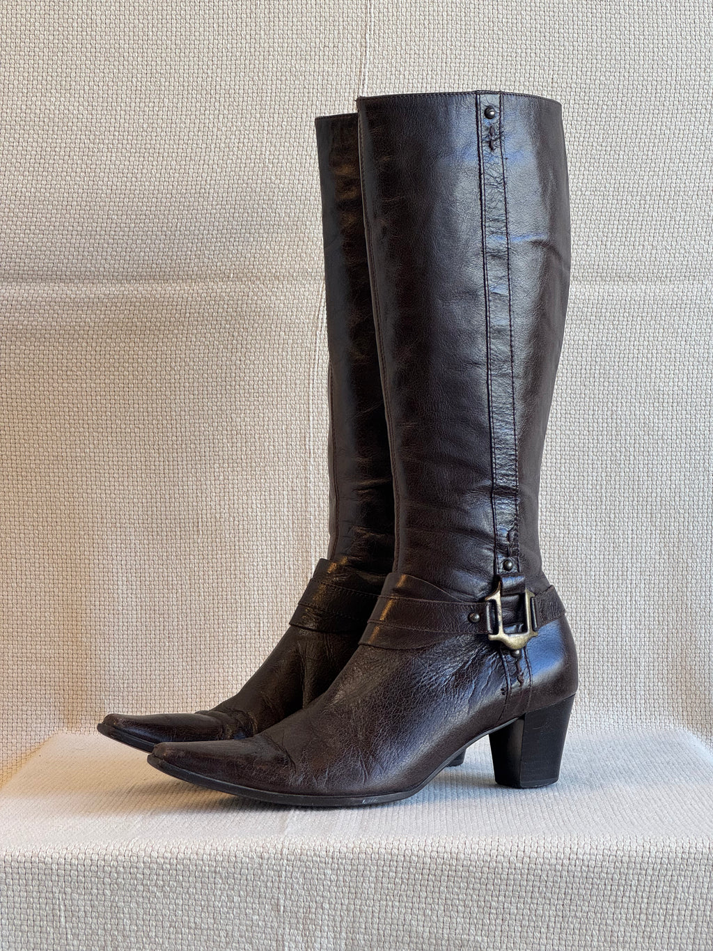 Ricardo Modena leather boots size 8