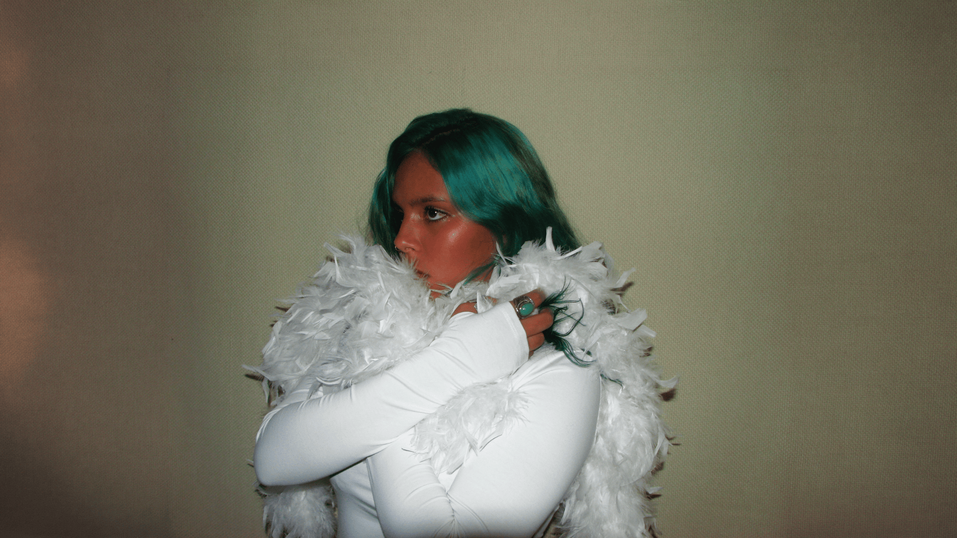 Spring Summer 2026 second-hand clothing collection at Secondli thrift store in Montréal