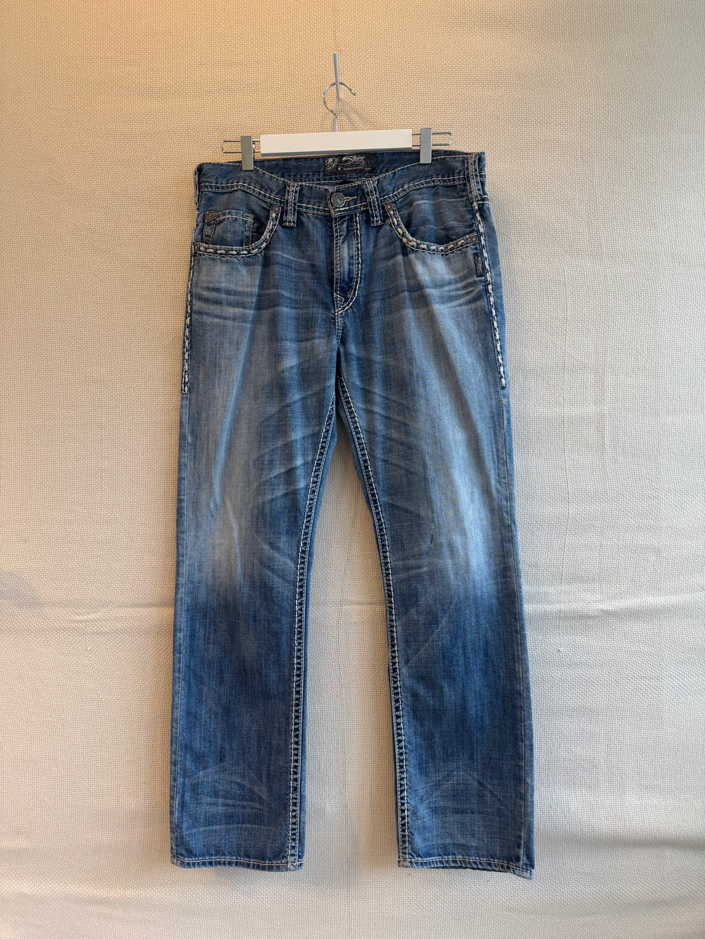 Silver Jeans stitched seam denim size 32x34