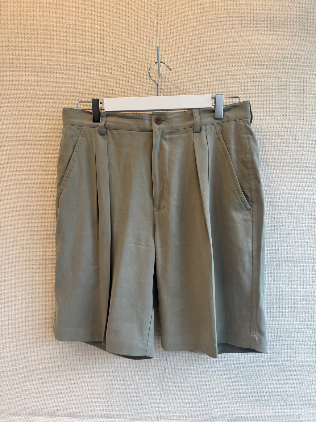 Tommy Bahama silk shorts size 32